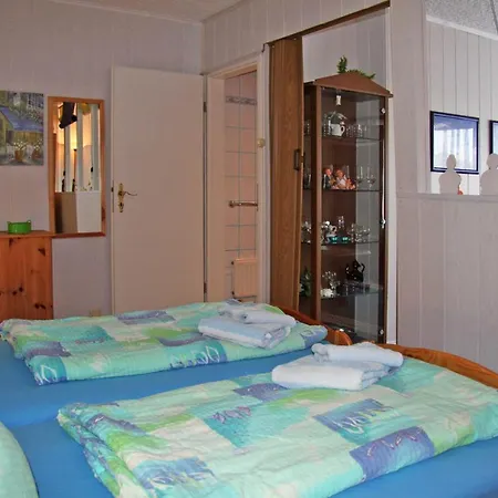 Unterkuenfte In דירה Zarrendorf